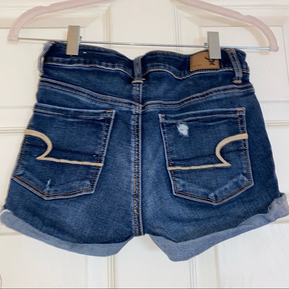 Shorts - Picture 2 of 3